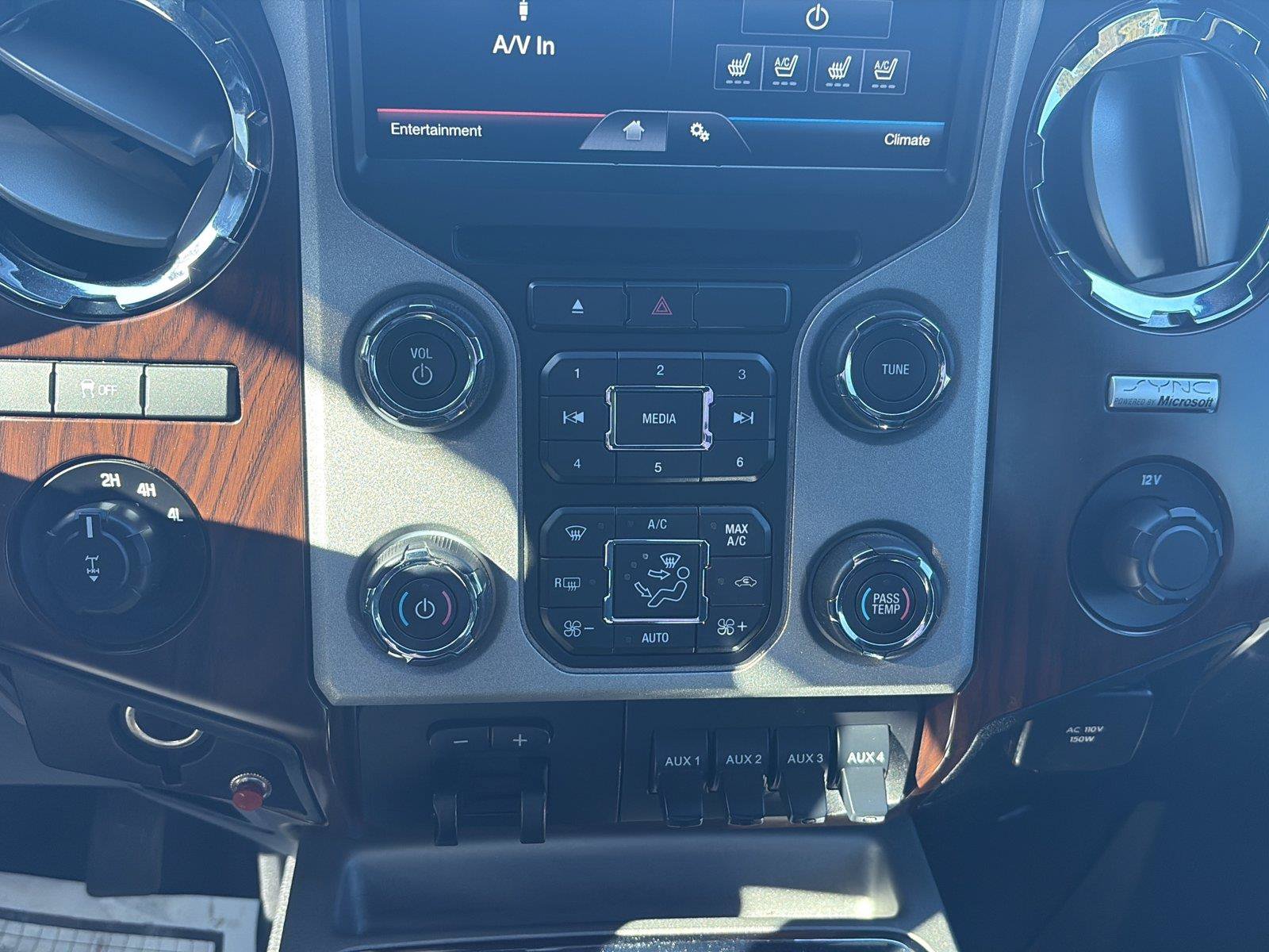 Used 2014 Ford F350 Lariat w/ Chrome Package AWD/4WD image 20