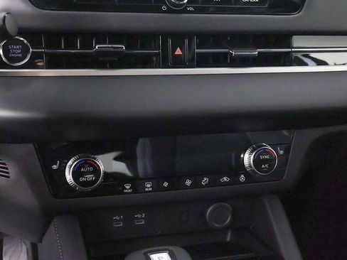New 2026 Mitsubishi Outlander LE FWD image 45