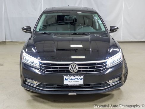 Used 2017 Volkswagen Passat 1.8T SE image 5