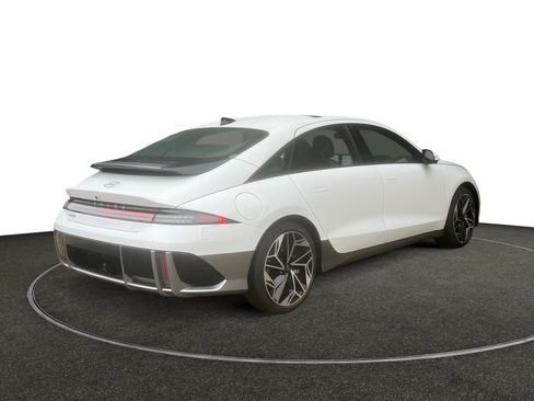 Certified 2025 Hyundai Ioniq 6 Limited image 6