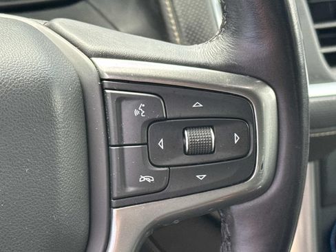 Used 2021 Chevrolet Suburban Premier w/ Premium Package RWD image 25