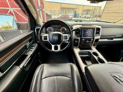 Used 2018 RAM 3500 Laramie AWD/4WD image 19