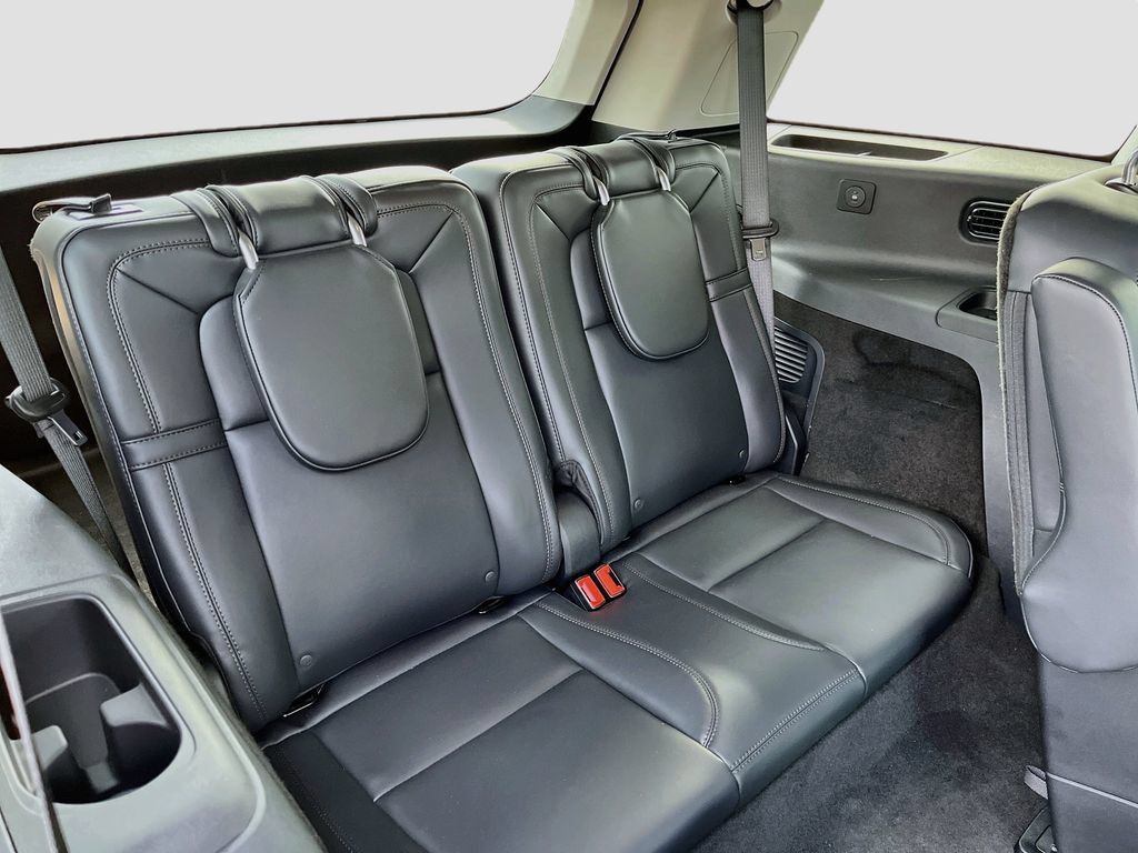Used 2026 Lincoln Aviator Reserve AWD/4WD image 29