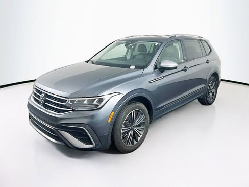 Used 2024 Volkswagen Tiguan Wolfsburg Edition image 3