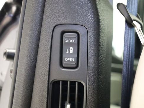 Used 2025 Honda Odyssey EX-L image 29
