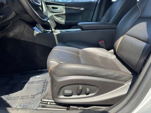 Used 2016 Chevrolet Impala LTZ FWD image 5