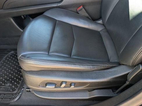 Certified 2022 Cadillac XT5 Premium Luxury w/ Technology Package image 15