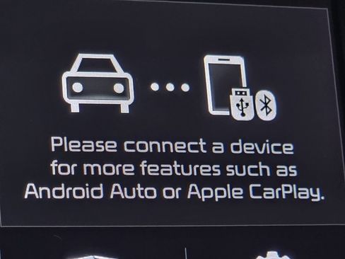 Used 2020 Kia Optima LX image 3