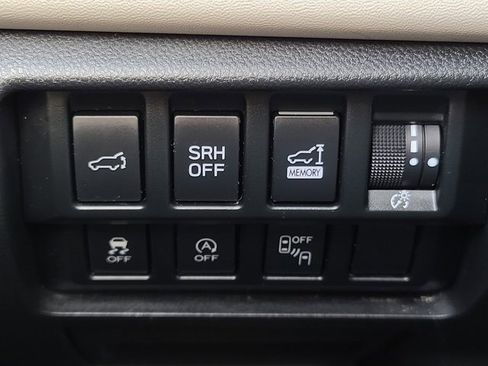 Used 2022 Subaru Forester Limited image 26