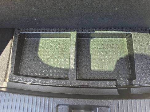 Used 2016 Honda HR-V EX-L image 23