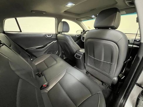 Used 2018 Hyundai Ioniq Limited FWD image 12