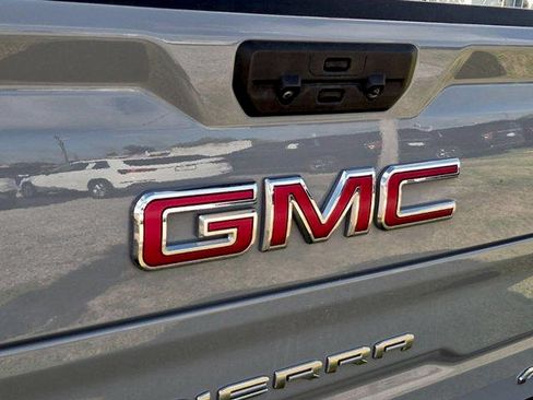 Certified 2024 GMC Sierra 1500 AT4 w/ Technology Package AWD/4WD image 30