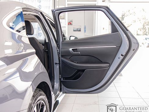 Used 2025 Hyundai Sonata SEL FWD image 37