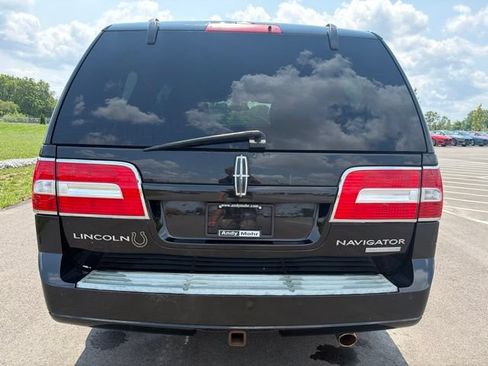 Used 2011 Lincoln Navigator 4WD w/ 101A Rapid Spec Order Code image 8