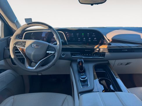 Used 2023 Cadillac Escalade Sport Platinum AWD/4WD image 10