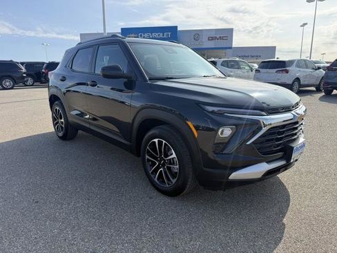 New 2026 Chevrolet TrailBlazer LT w/ Driver Confidence Package image 11