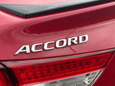 Used 2022 Honda Accord Sport image 30
