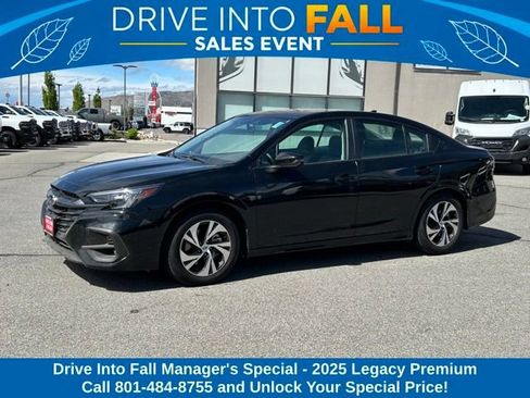 Used 2025 Subaru Legacy Premium AWD/4WD image 1