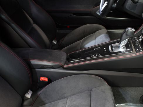 Used 2018 Porsche 718 Cayman GTS image 49