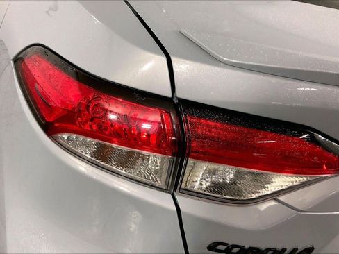 Used 2022 Toyota Corolla SE image 27
