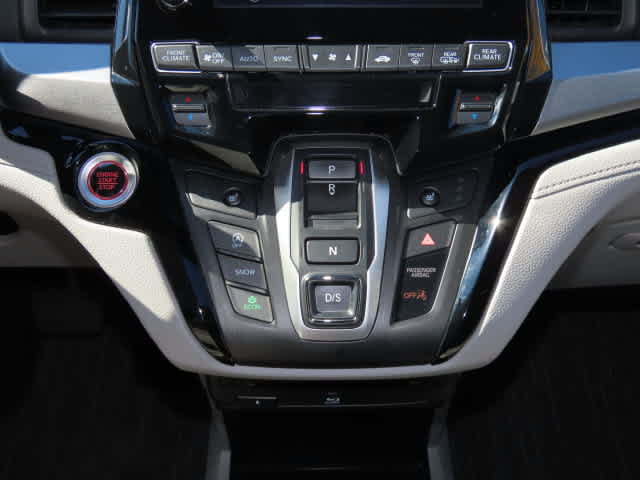 Used 2024 Honda Odyssey Touring image 24