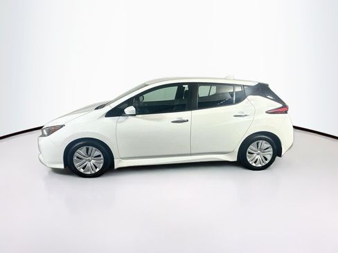 Used 2024 Nissan Leaf S FWD image 4