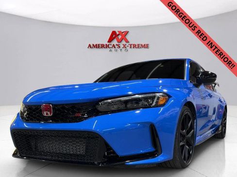 Used 2023 Honda Civic Type R image 2
