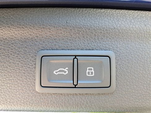 New 2025 Audi Q3 2.0T Premium Plus image 13