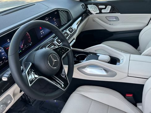 New 2026 Mercedes-Benz GLE 450 4MATIC image 9