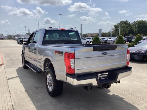 Used 2021 Ford F250 XL w/ STX Appearance Package AWD/4WD image 5