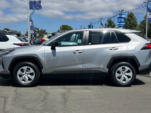 Used 2025 Toyota RAV4 LE FWD image 7