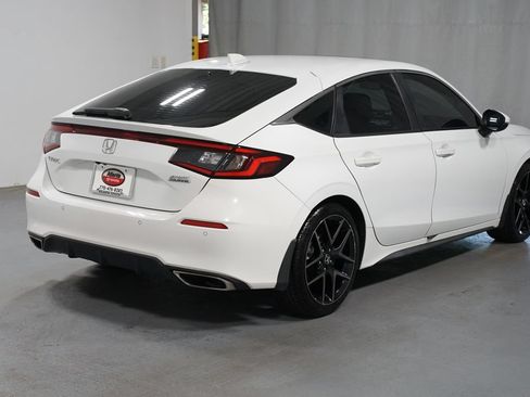 Used 2022 Honda Civic Sport Touring image 8