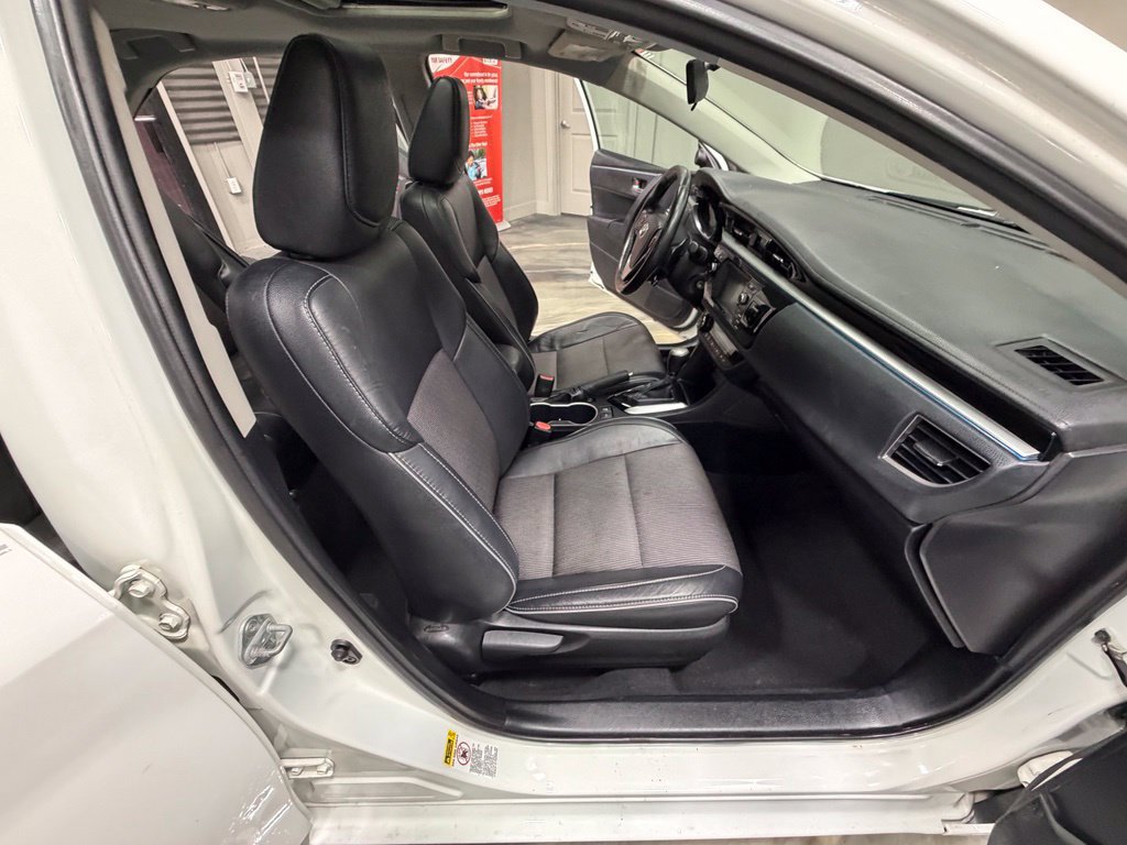 Used 2016 Toyota Corolla S FWD image 41