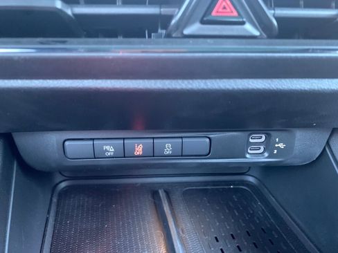 Used 2024 Dodge Charger R/T w/ Plus Group image 26