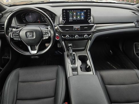 Used 2019 Honda Accord Sport image 14