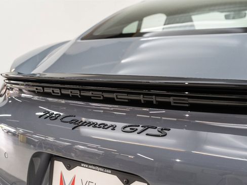 Used 2024 Porsche 718 Cayman GTS RWD image 91