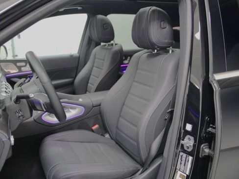 Certified 2026 Mercedes-Benz GLS 450 4MATIC image 16
