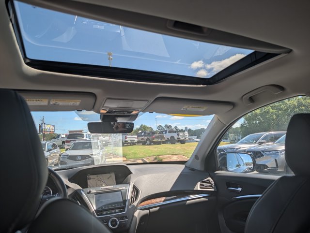 Used 2018 Acura MDX w/ Technology Package FWD image 19