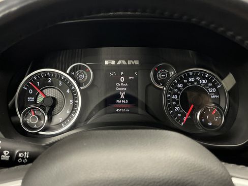 Used 2024 RAM 1500 Big Horn AWD/4WD image 16