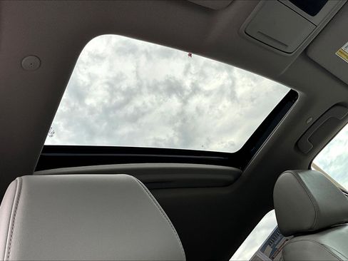 Certified 2025 Honda CR-V EX-L image 17
