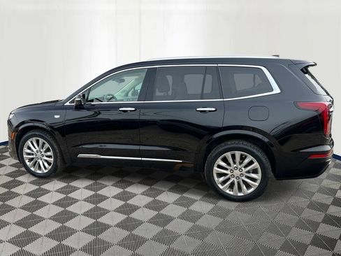 Used 2020 Cadillac XT6 Premium Luxury FWD image 2