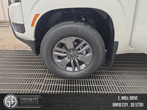 New 2026 Nissan Frontier SV w/ Tow Package AWD/4WD image 26
