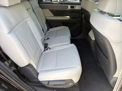 New 2026 Hyundai Santa Fe SEL FWD image 15