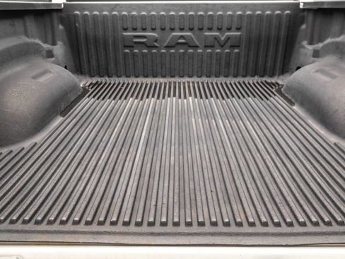 Used 2023 RAM 1500 Big Horn AWD/4WD image 36