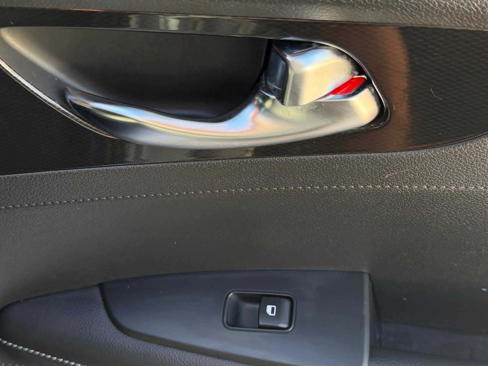 Certified 2024 Kia Forte GT-Line FWD image 26