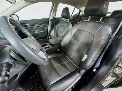 Used 2022 Nissan Altima 2.5 SR FWD image 15