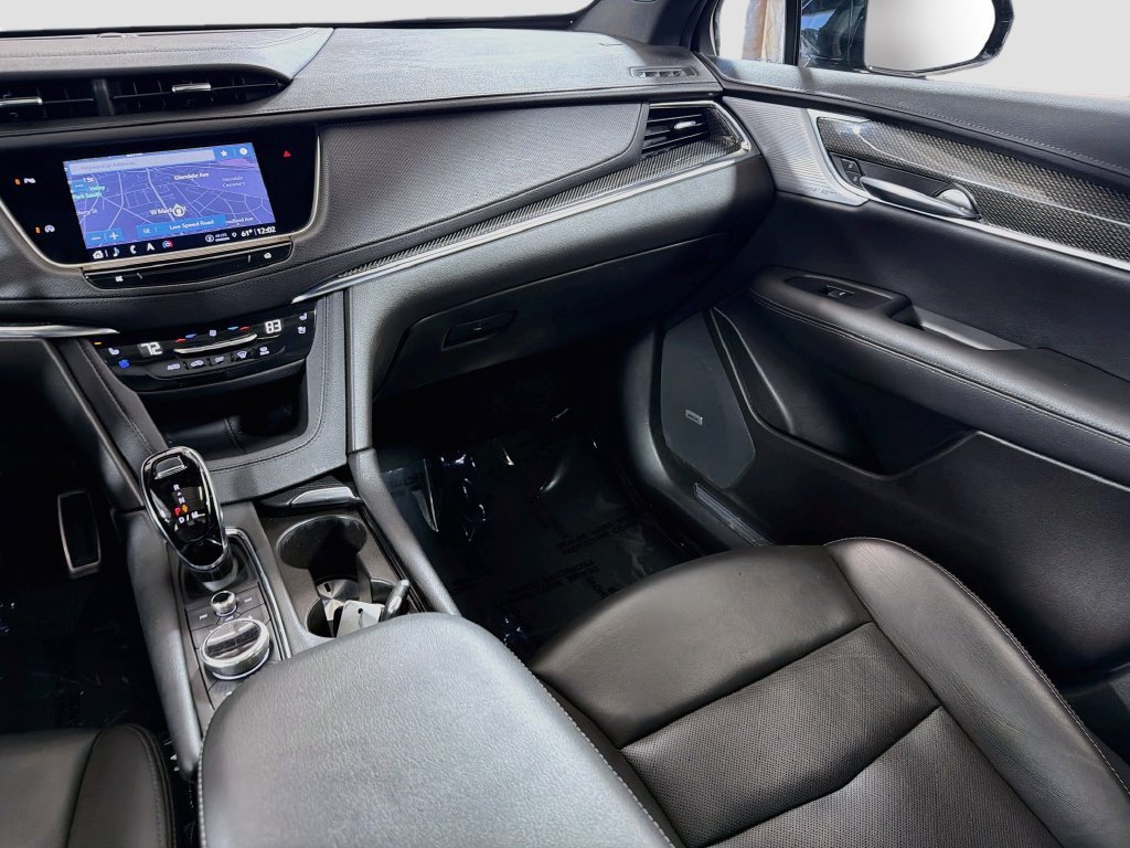 Used 2023 Cadillac XT5 Sportv w/ LPO, Floor Liner Package AWD/4WD image 26