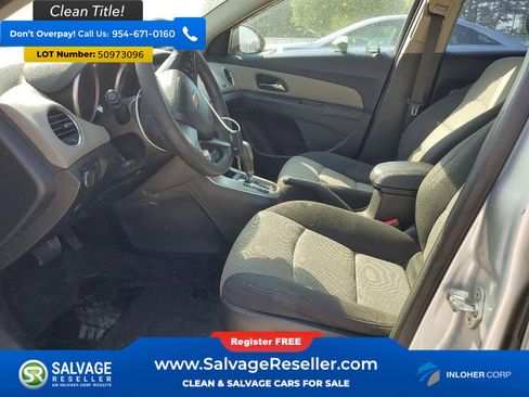 Used 2016 Chevrolet Cruze LS image 9