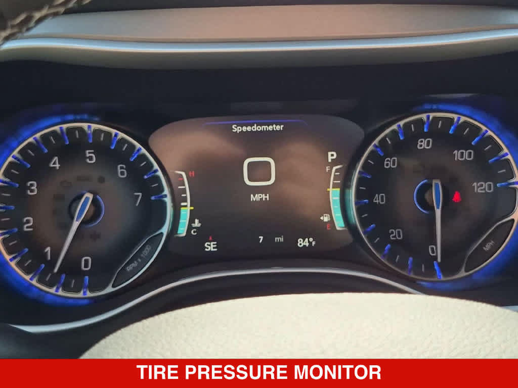 New 2027 Chrysler Pacifica Select FWD image 32