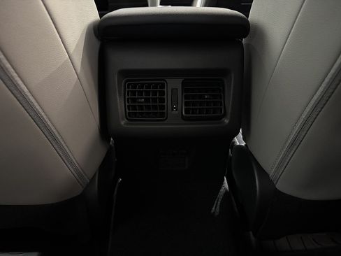 New 2026 Toyota Camry SE AWD/4WD image 23